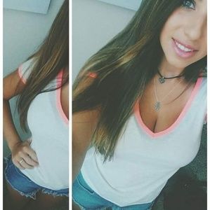 Hot pink/white ringer tee